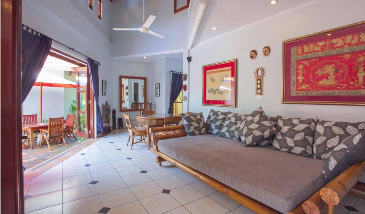 Villa Naga Maya Legian Zewnętrze zdjęcie