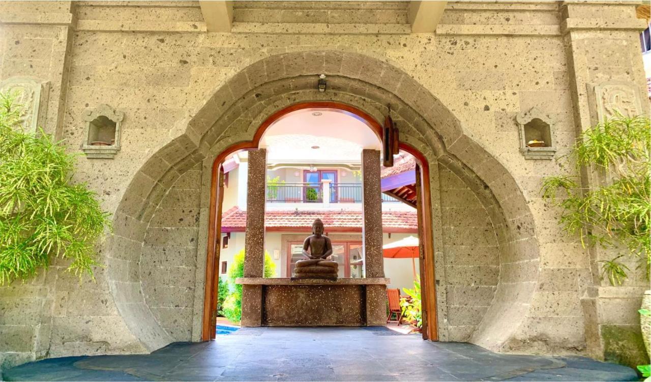 Villa Naga Maya Legian Zewnętrze zdjęcie