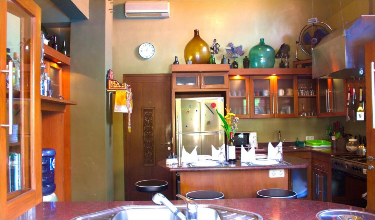 Villa Naga Maya Legian Zewnętrze zdjęcie